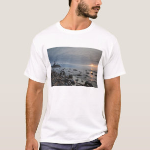 USA, New York, East Hampton. Montauk Point Tee Shirt