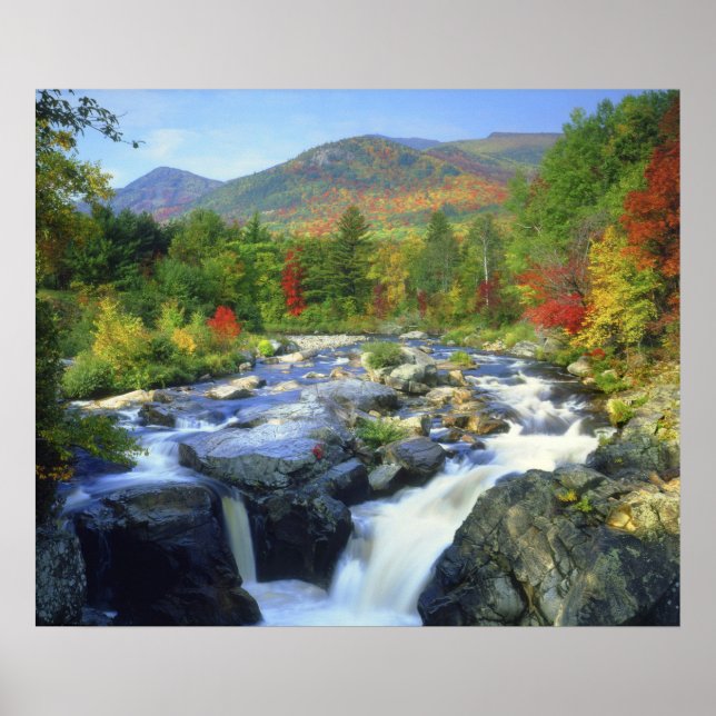 USA, New York. Ett vattenfall i Adirondack Poster (Framsidan)