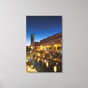 USA, Oklahoma, Oklahoma City, Bricktown Canvastryck