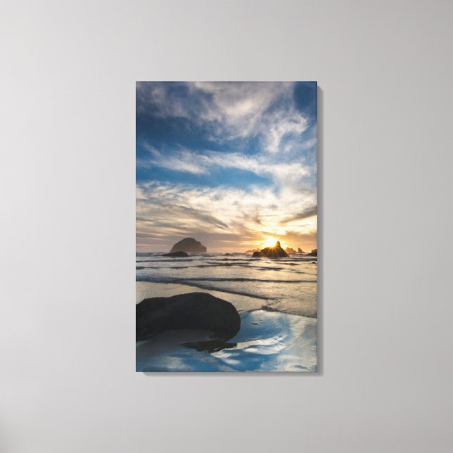 USA, Oregon, Bandon Beach. Face Rock Canvastryck (Framsida)