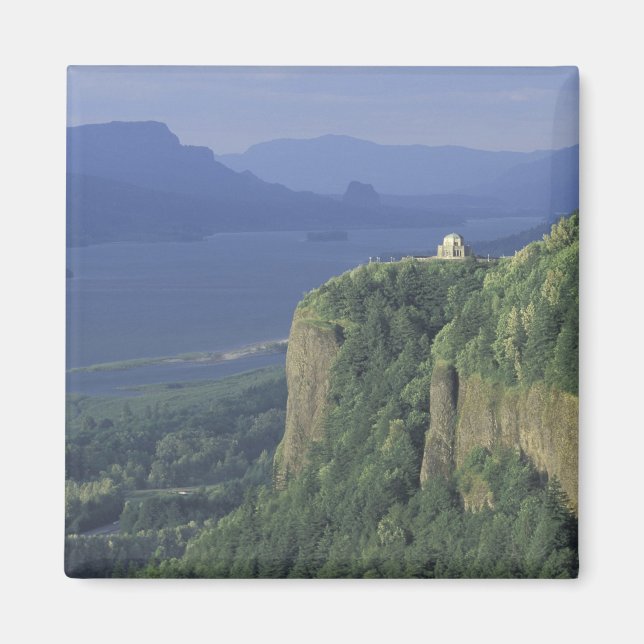 USA, Oregon, Columbia River Gorge NSA. Utsikt över Magnet (Framsidan)