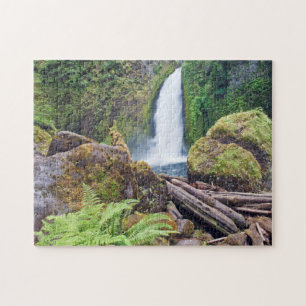 USA, Oregon, Columbia River Gorge, Wahclella Pussel