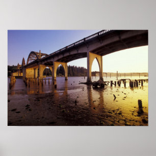 USA, Oregon, Florence. Siuslaw Bridge och Poster