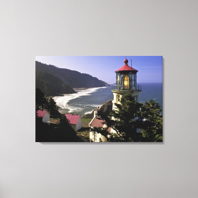 USA, Oregon, Florens. Heceta Head Lighthouse Canvastryck (Framsida)