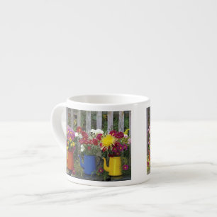 USA, Oregon, Portland. Antik emaljvaror Espressomugg