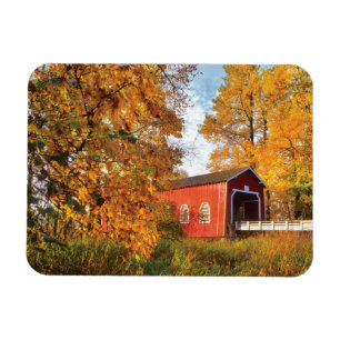 USA, Oregon. Shimanek Covered Bridge på morgonen Magnet