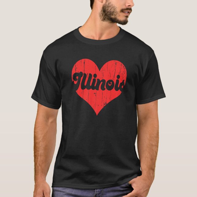 USA Proud America State Flag Heart Love Illinois  T Shirt (Framsida)