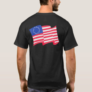 USA:s flagga vajande i luften Glad självständigh T Shirt