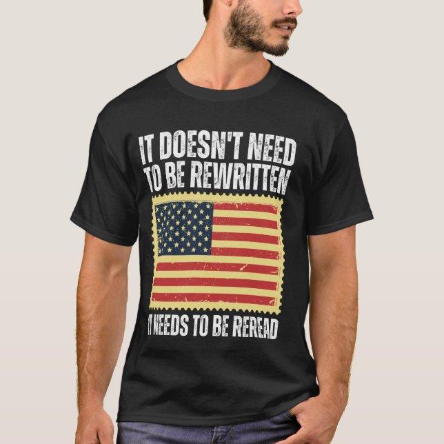 USA:s konstitution för Flagga måste läsas om T Shirt (Framsida)