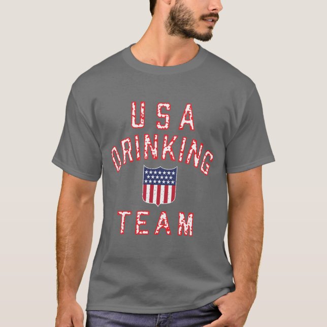 USA som dricker laget T Shirt (Framsida)