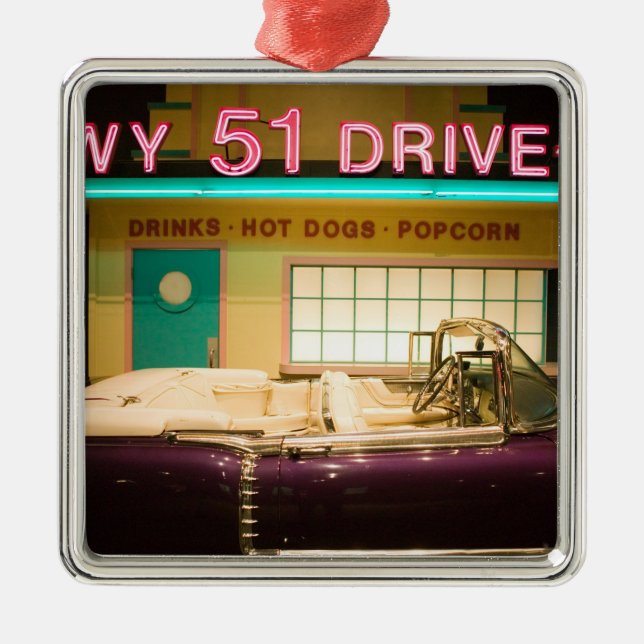 USA Tennessee, Memphis: Elvis Presley Julgransprydnad Metall (Framsidan)