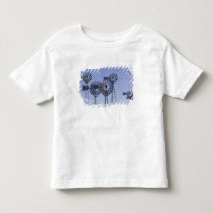 USA, TEXAS, Lubbock: American Wind Power Center Tee Shirt