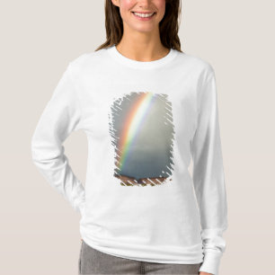 USA, Utah, Monument Valley Navajo Tribal Park. 2 T-shirt