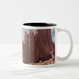 USA, Utah. Utsikt över Fisher Towers. Kredit: Don Två-Tonad Mugg