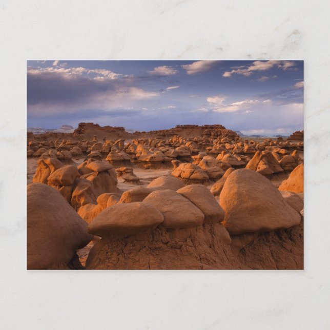 USA; Utah. Vy över Goblin Valley State Park vid Vykort (Framsida)