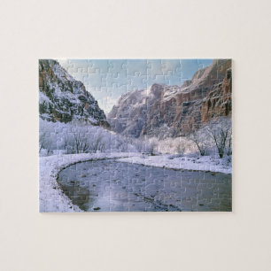 USA, Utah, Zion NP. Nytt snö täcker kanjonen Pussel