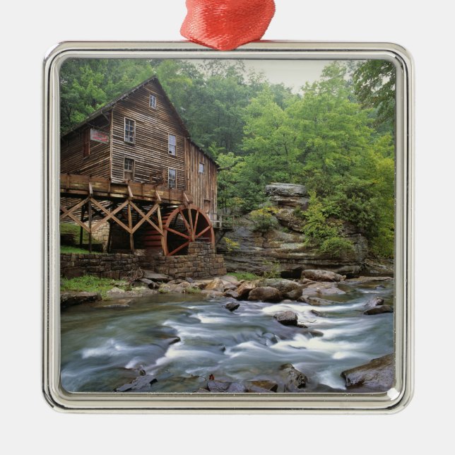 USA, Väster Virginia, Babcock SP. Rustiska glade Julgransprydnad Metall (Framsidan)