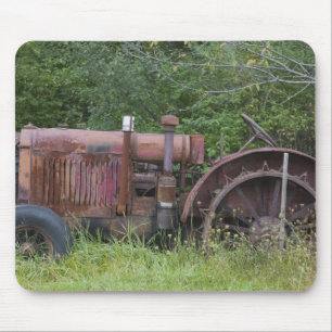 USA, Vermont, MANCHESTER: Antik Traktor Musmatta