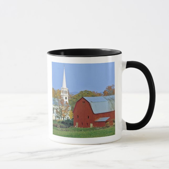USA, Vermont, Peacham. En röd lada och vit Mugg (Höger)