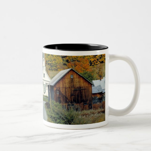 USA, Vermont, Waits River. Höstfärger tillför Två-Tonad Mugg (Höger)
