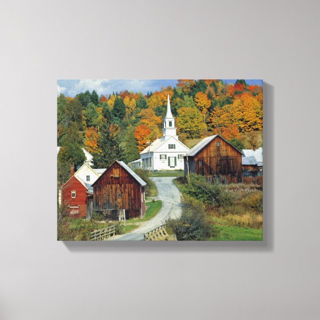 USA, Vermont, Waits River. Höstlövverk tillför Canvastryck (Framsida)