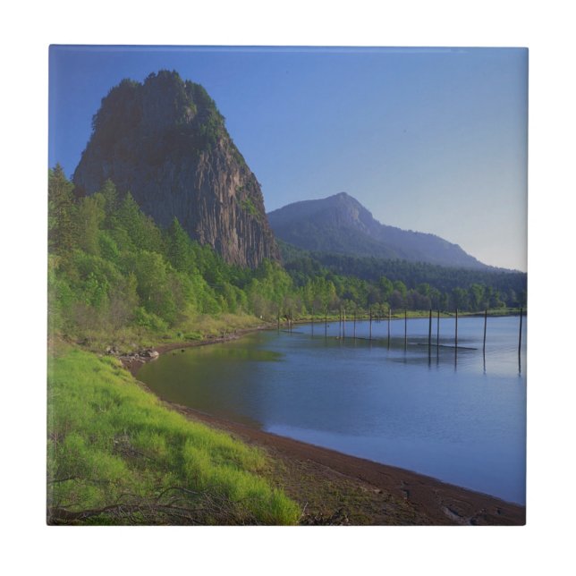USA, Washington, Beacon Rock State Park, Beacon Kakelplatta (Framsidan)