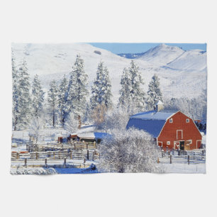 USA, Washington, Methow Valley, Ladugårdar i Kökshandduk