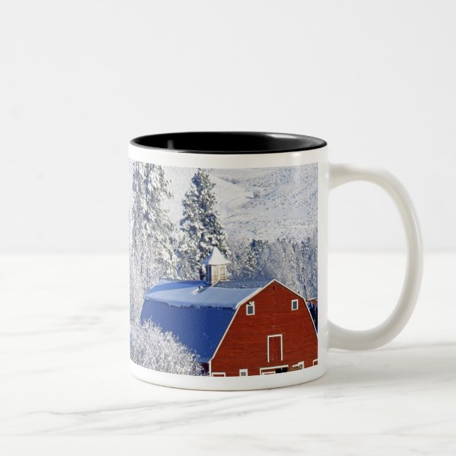USA, Washington, Methow Valley, Ladugårdar i Två-Tonad Mugg (Höger)