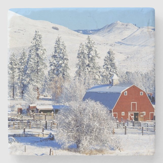USA, Washington, Methow Valley, Ladugårdar i Underlägg Sten (Framsidan)
