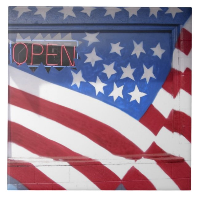 USA, Washington, Moses Lake. Flag väggmålning på Kakelplatta (Framsidan)