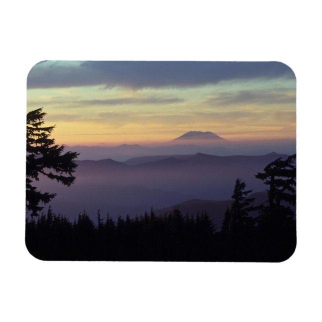 USA, Washington. Mount St. Helens sedd genom Magnet (Horisontell)