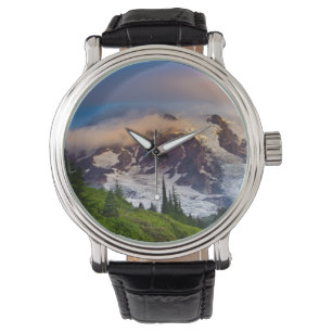 USA, Washington, Mt. Rainier. Morgonsol Armbandsur