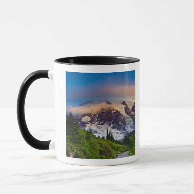 USA, Washington, Mt. Rainier. Morgonsol Mugg (Vänster)