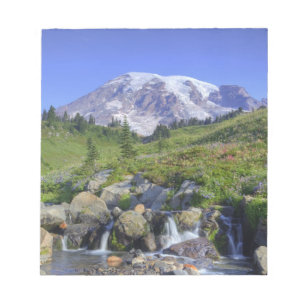 USA, Washington, Mt. Rainier NP, Mt. Rainier och 2 Anteckningsblock