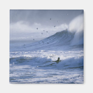 USA, Washington State, La Push. Man kajak Magnet