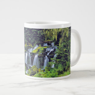 USA, Washington State, Mt Adams Wilderness. Twin Jumbo Mugg