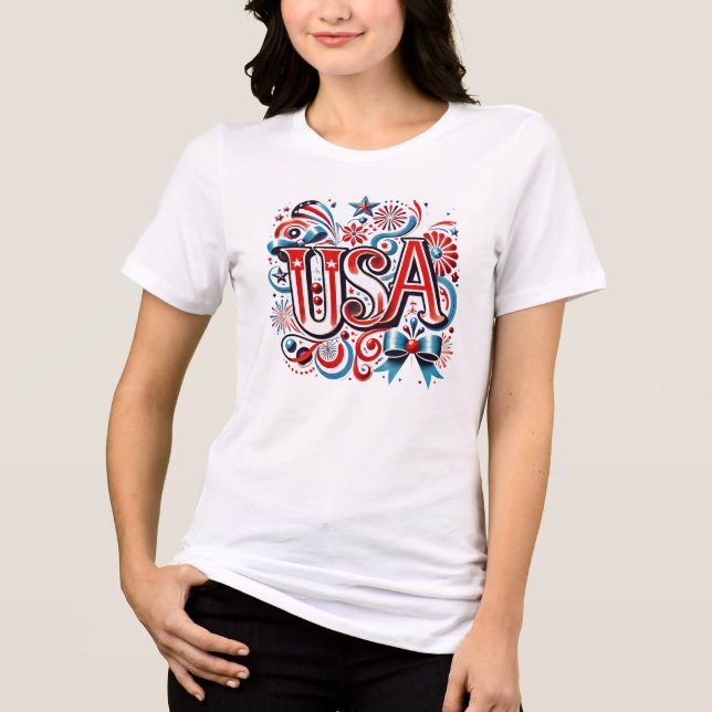 “USA” Whimsical Kursiv – Patriotisk Bröllop & Fest T Shirt (Framsida)