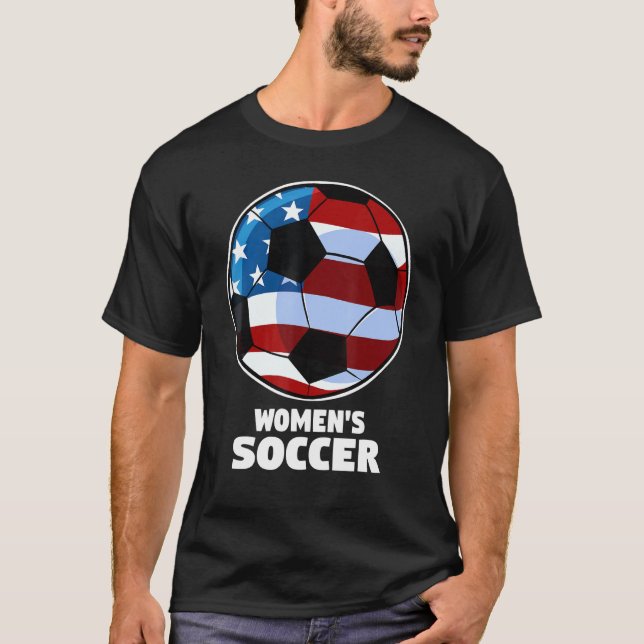 Usa Womens Futbol Soccer Ball American Flagga T Shirt (Framsida)