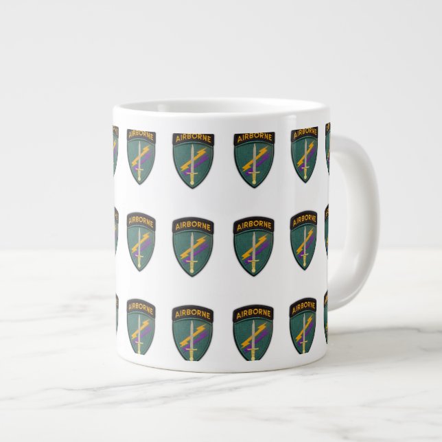 USACAPOC Speciella butiksveterinär patch Mugg Jumbo Mugg (Framsida höger)