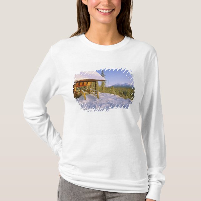 USFS Schnauss-kabinuthyrning i Wintervelooking T Shirt (Framsida)