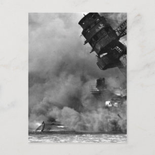 USS ARIZONA-bränningen efter Krig-bilden Vykort