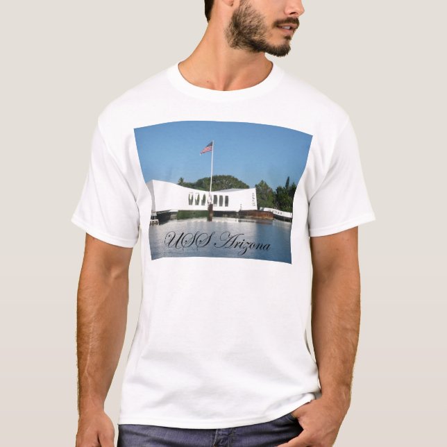 USS Arizona T Shirt (Framsida)