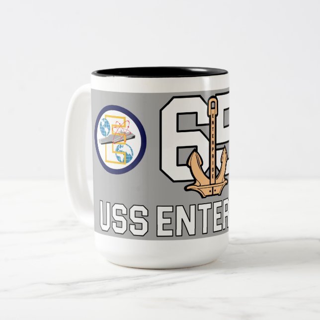 USS ENTERPRISE MUGG VI ÄR LEGENT (Framsida vänster)