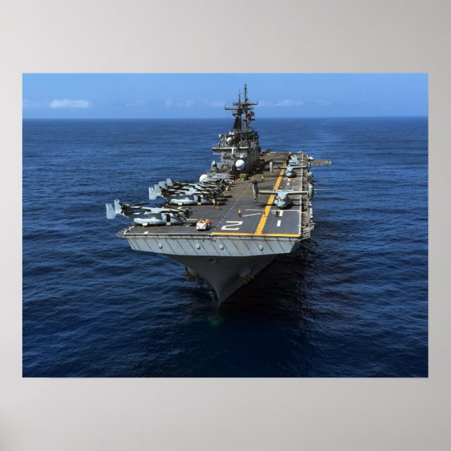 USS Essex (LHD 2) Poster (Framsidan)