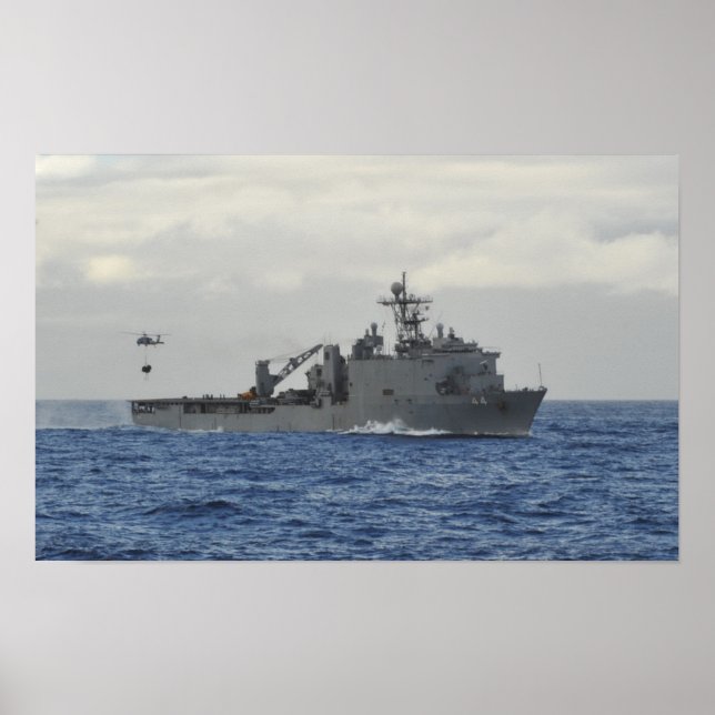 USS Gunston Hall (LSD 44) Poster (Framsidan)
