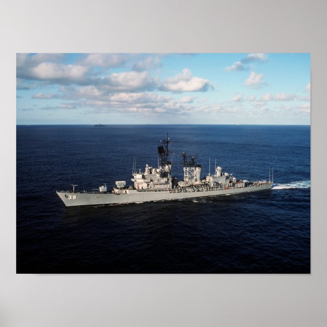 USS MacDonough - Vintage Nautical Förstörare Poster (Framsidan)
