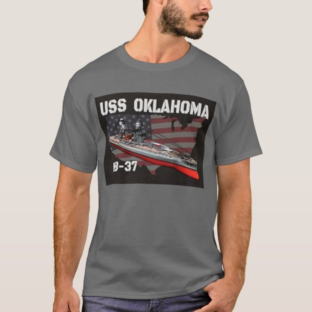 USS Oklahoma (BB-37) T-Shirt (Framsida)