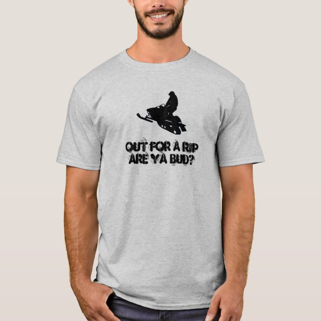 Ut för en reva….,Snowmobile Tee (Framsida)