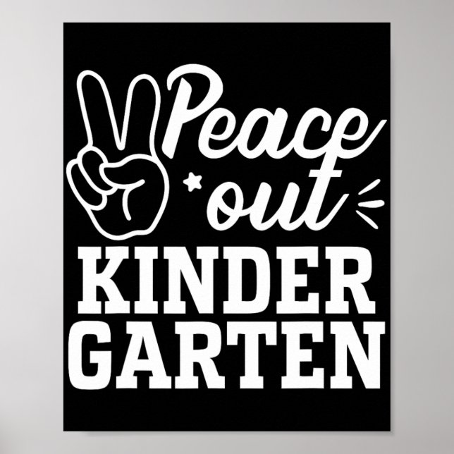 Ut ur Kindergarten Grad förra dagen, lärare K Poster (Framsidan)