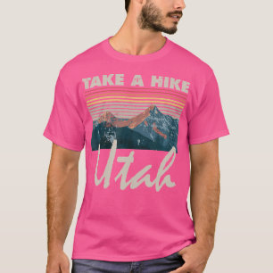 Utah Souvenir Hiking tar en hike Vintage Sunset Ca T Shirt